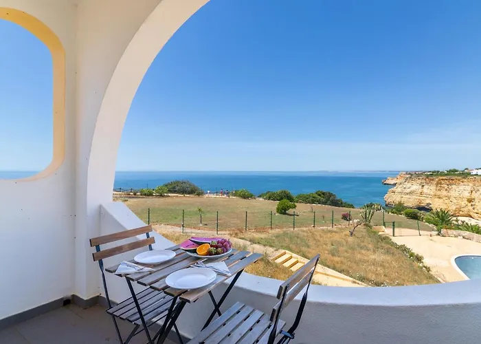 Lourenco 아파트 *