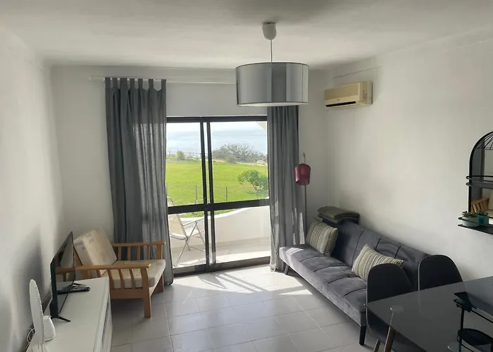 Lourenco 아파트 카르보에이루